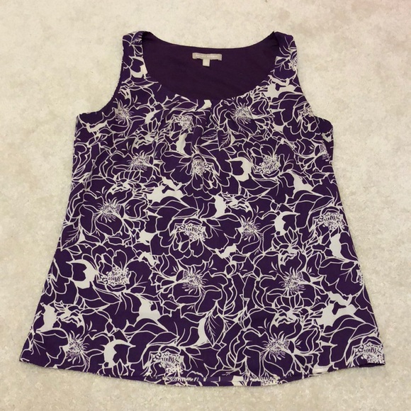 Banana Republic • Sleeveless Top - Picture 1 of 5